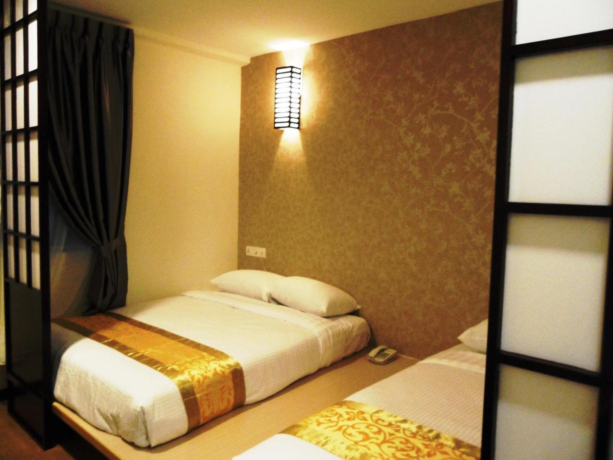 Eight Days Boutique Hotel - Mount Austin Johor Bahru Zewnętrze zdjęcie