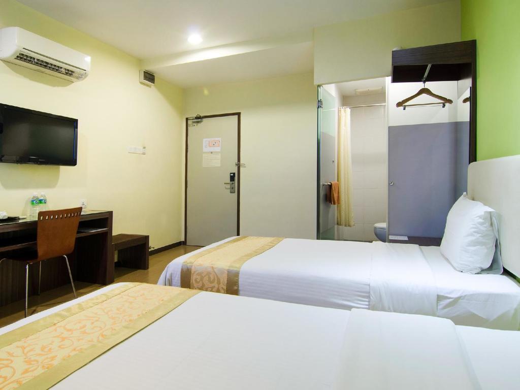 Eight Days Boutique Hotel - Mount Austin Johor Bahru Zewnętrze zdjęcie